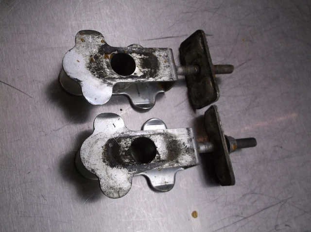 1994 Suzuki GS500E Rear Wheel Adjuster with Nut Stretch 94 GS 500 E