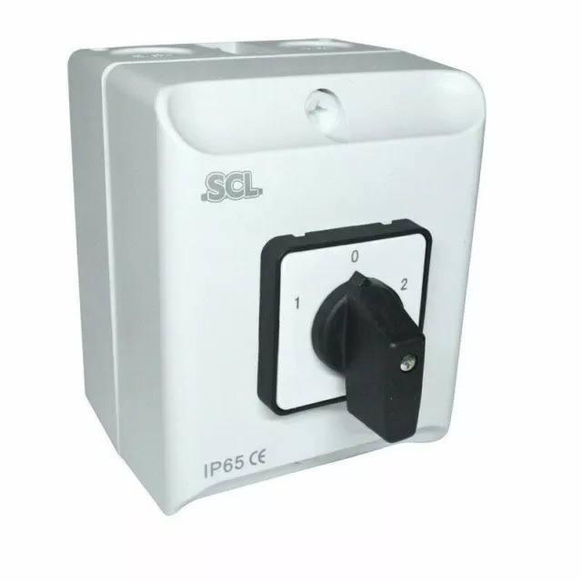 20Amp 4 Pole Ip65 Enclosed Change Over Switch - Ic420