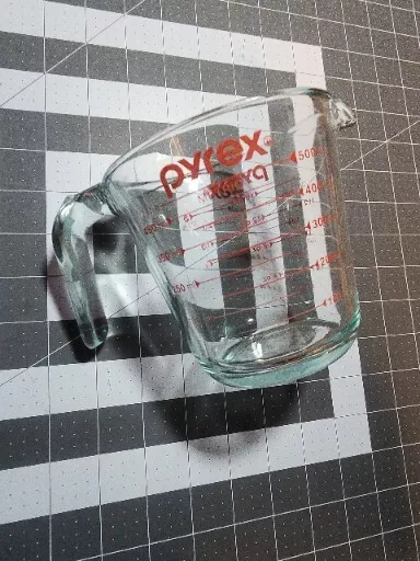 Pyrex Prepware 2-Cup Glass Measuring Cup