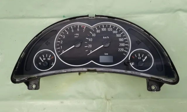 Opel Corsa C Tigra B Twintop Tachometer Benziner 13173364 WW VDO Kombiinstrument