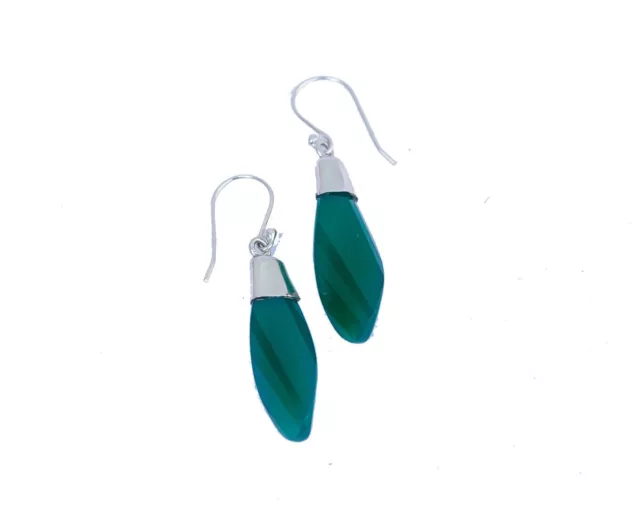 Beautiful Onyx stone based earrings in 925 Sterling silver (New) in Green