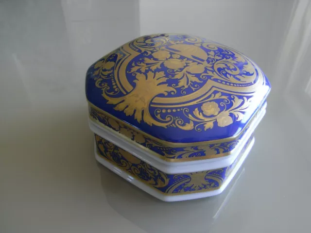 Patek Philippe, Limoges Porzellan, seltene Dose mit Deckel, 2000, unbenutzt