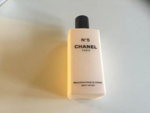 Chanel No 5 Body Lotion, 200ml with box