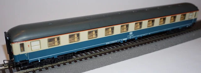 Liliput Voiture de service à 2 essieux D/s 6501 verte ÖBB Ep.III-IV