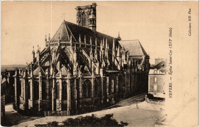 CPA AK NEVERS - Église St-Cyr (456994)
