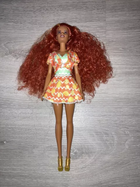 Barbie Party Spaß Badeanzug  Puppe Color Reveal Herzen Mattel wie abgebildet