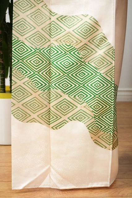 Dear Vanilla Japanese Silk Kimono Women's Robe Gown Authentic Japan Vintage Mint 8