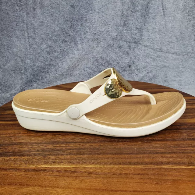 Crocs Sanrah Sandals Womens 8 White Gold Embellished Slip On Comfort Wedge Shoes