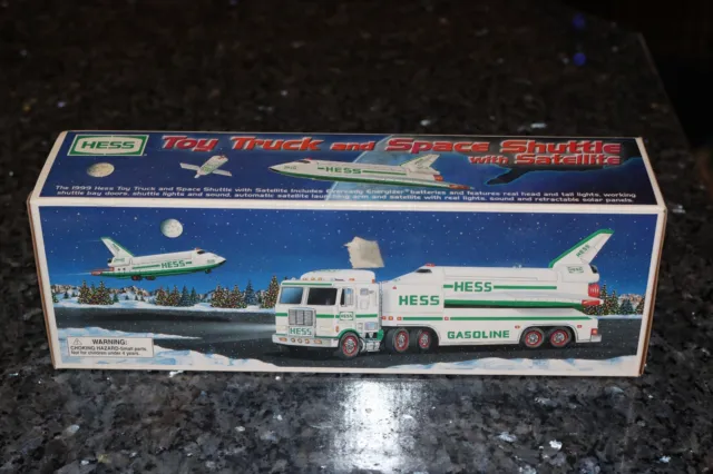 Hess Toy 1999 Toy Truck & Space Shuttle W/Satellite Woodbridge Nj Original Box