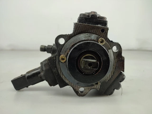 Pompe à Injection Mercedes SPRINTER III NS1K_TYPE - Réf. A6540704301 - Occasion 100 000 Km