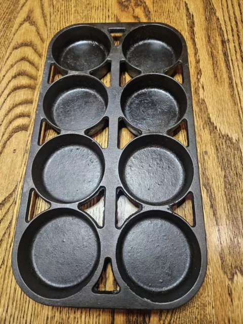 Griswold Cast Iron No. 8 Muffin Pan Open Frame 8 Wells 12.75" x 7"