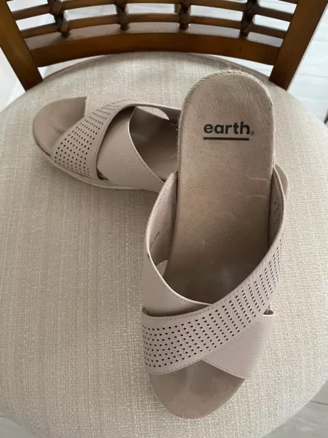 Earth Modena marigold Tan Crossover Slide Espadrilles 8M