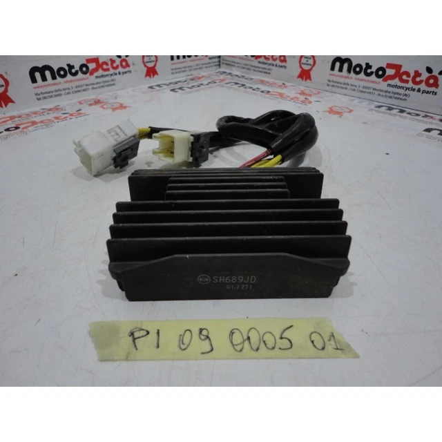 Original Piaggio Beverly 500 Voltage Regulator – 639110 – 12V 3+2 Faston