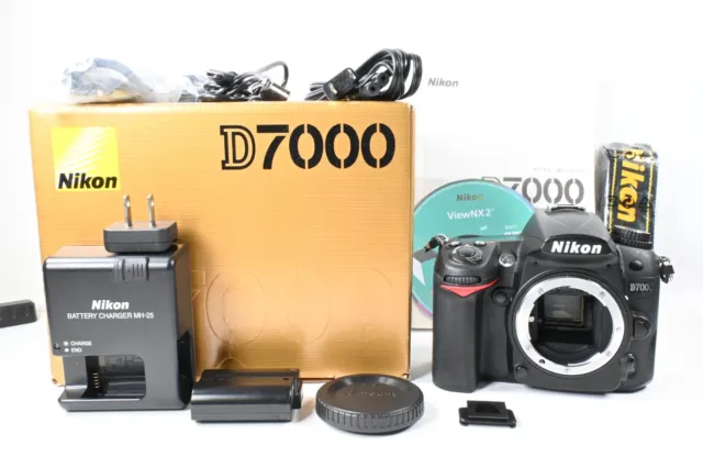 Mint Nikon D7000 16.2 MP Digital SLR Camera Body Black 11423 clicks w/Box Japan