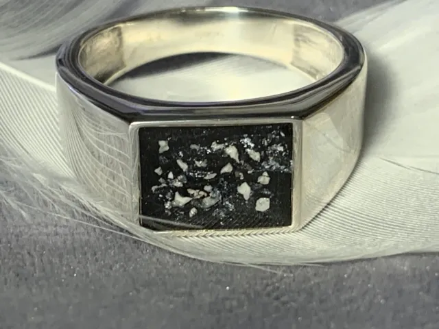 Gents / Unisex Cremation  ashes Signet memorial ring, keepsake. Sterling Silver