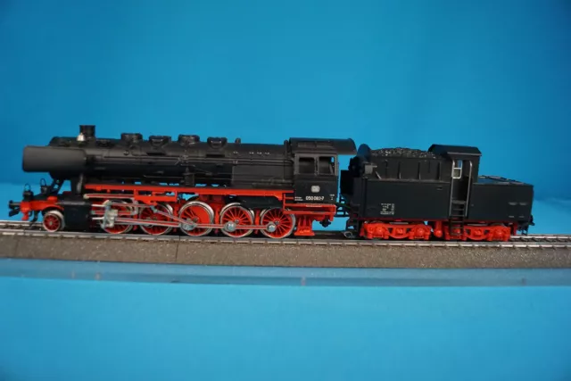 MARKLIN 3684 DB Locomotive with CABIN Tender Br 50 DIGITAL in OVP EUR ...