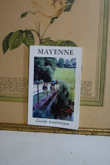 Guide touristique de la Mayenne  Chaussis, 1985