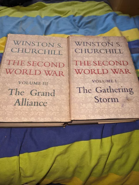 Winston Churchill - The 2nd world war volumes 1 and 3