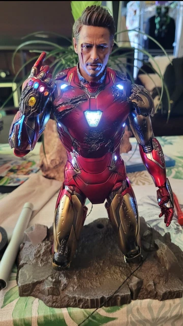HOT TOYS IRON Man Mark 85 Battle Damaged Avengers Endgame 1/6