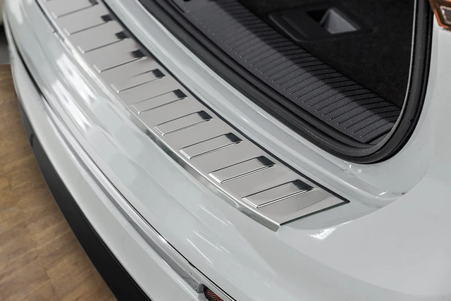 Pare-Chocs Protection Seuil Coffre INOX Chrome Pour VW Tiguan 2016-2024 – J&J Automotive