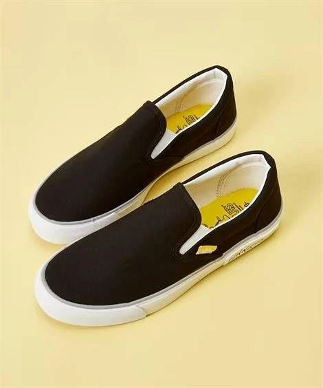 PEANUTS slip-on sneakers