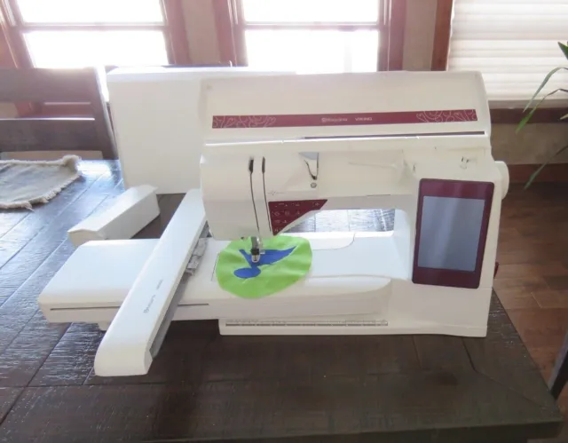 Husqvarna Viking Designer Ruby Deluxe Computerized Sewing Embroidery Machine