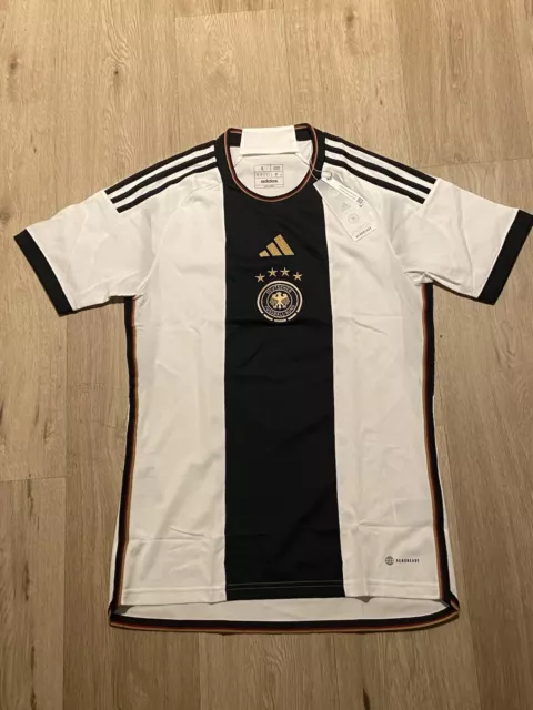 DFB Deutschland Heim Trikot WM2022 S Neu mit Etikett mit EAN Nummer