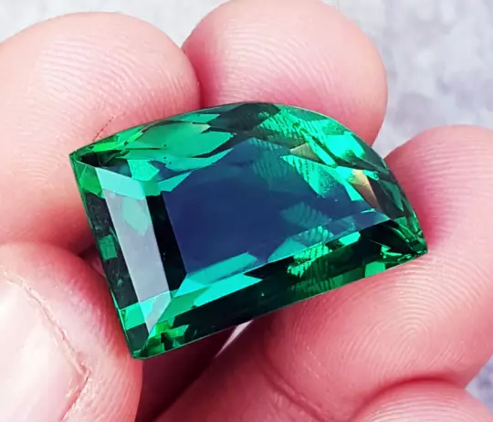 Loose Gemstone Excellent Green Topaz 26.60 Ct Emerald Shape Brazilian Certified