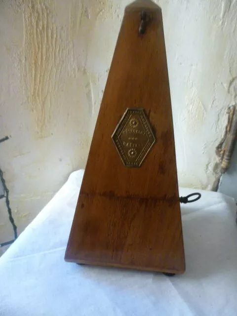 Metronome Tres Ancien Maelzel France En Etat De Marche N° 740.403