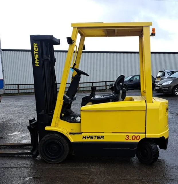 Hyster 3 Ton Electric Forklift Truck - 1,457 Hours