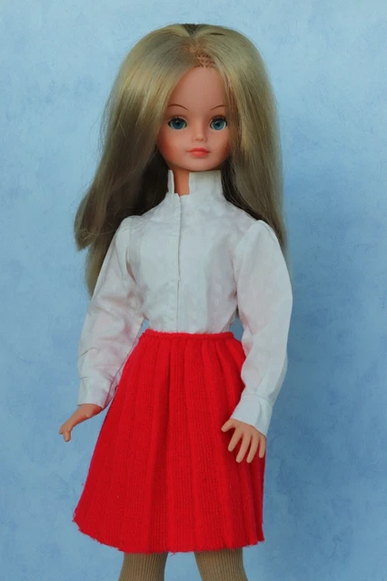 TENUE LA COLLEGIENNE Pour Poupee Cathie De Bella De 1979 EUR 75,00 - FR