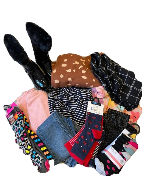 Girls clothes bundle age 6-7 years