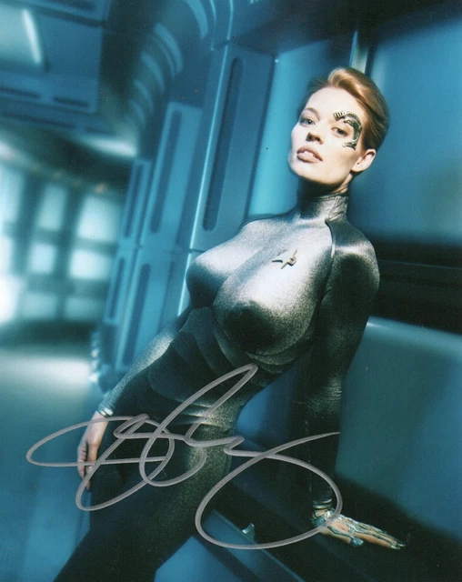 JERI RYAN @ 7 of 9 @ STAR TREK VOYAGER   Autograph Hand Signed 8"x 10" Photo COA
