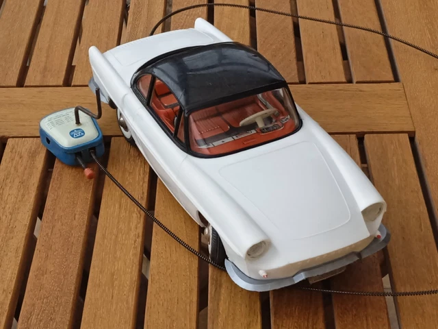 France Jouet Renault Floride Téléguidée – Années 60/70 – Boîte Bon état