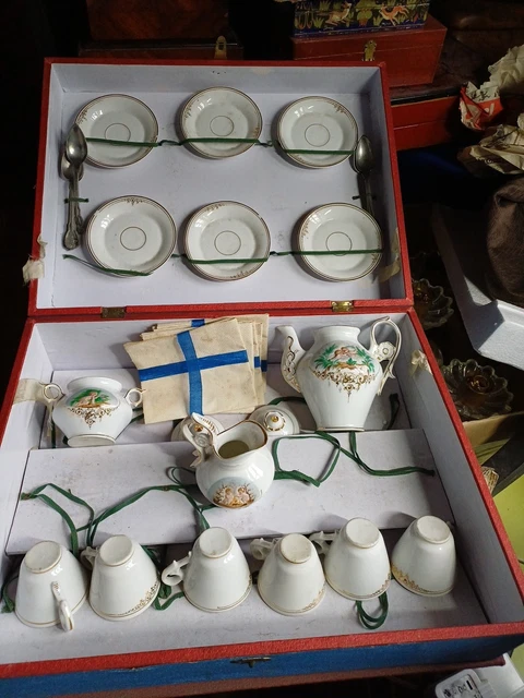 ANCIENNE PETITE DINETTE service à thé . Decor Putti. EUR 40,00 - FR