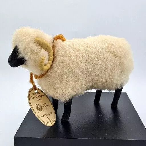 WELSH BLACKHEADED RAM handmade in wales 100% pure new wool pile SOUVENIR & TAGS