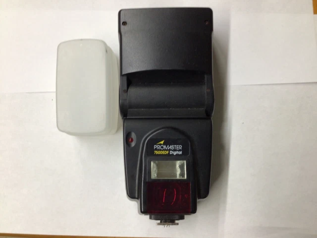 Promaster 7500EDF electronic flash for Nikon cameras