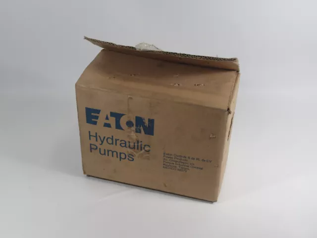 Eaton 26005-RZC Series 26 Gear Pump 1.3125" Inlet 0.875" Outlet Aluminum NEW