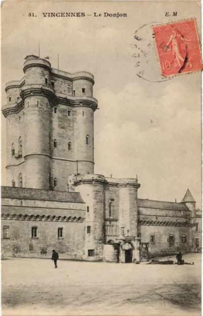 CPA Vincennes Le Donjon (1346935)