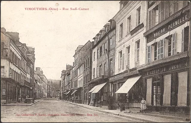 VIMOUTIERS (61) - Rue Sadi-Carnot