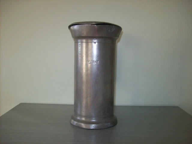 Ancienne Mesure à Lait -1/2 Litre -Demi litre- marque SEB