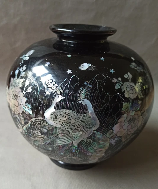 PANNEAU TABLEAU CHINOIS ancien en bois noir avec Sujets En nacre EUR 25