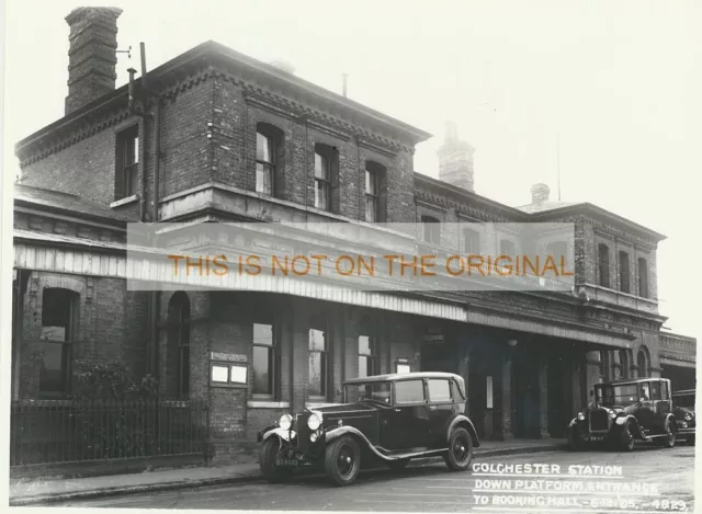 LNER Great Eastern Colchester Station 6/12/35 E4829 Down Plattform Eingang