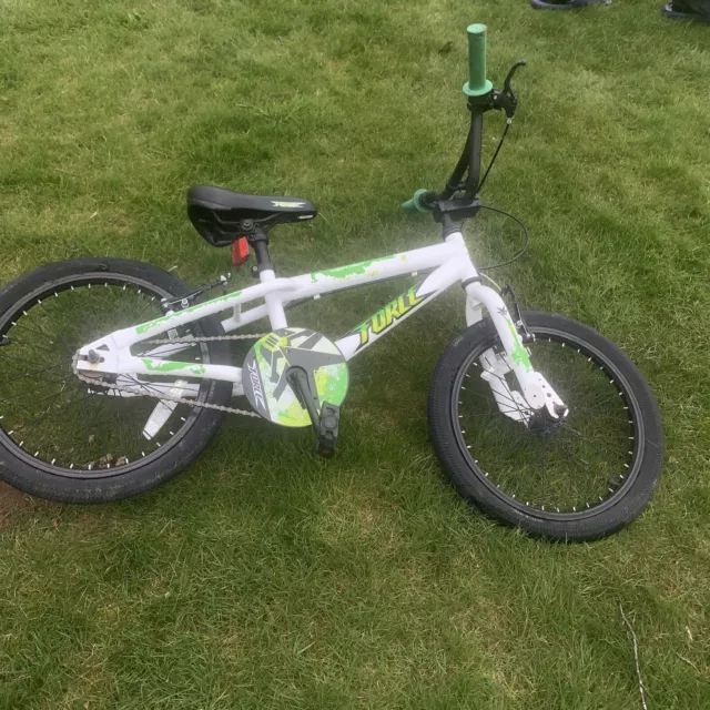 Apollo Force Child’s BMX bike 18” wheel