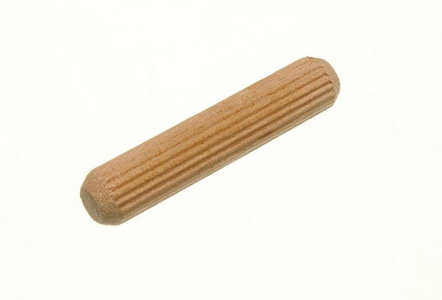 Neuf 10 X en Bois Chevilles Dur Rainuré Plissé Broches M6 X 40mm - Onestopdiy