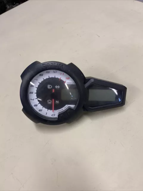 Daelim Roadwin R 125 2015 Speedo Speedometer Dash Clocks Instrument Cluster.