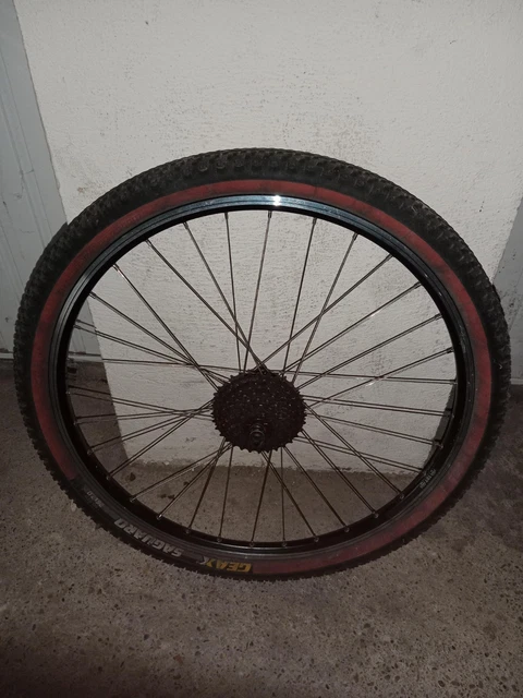 VTT Peugeot Free Radical 10 – Taille L – Très bon état – Pneus neufs - Vélos