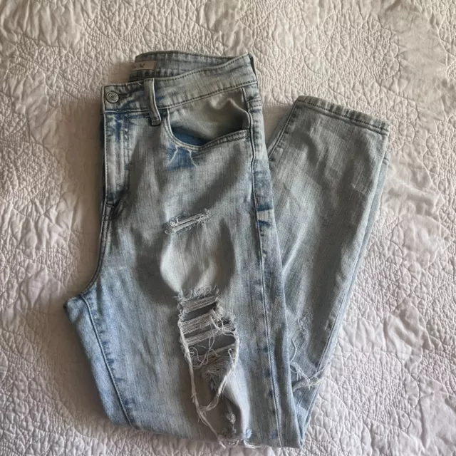 Willow & Root High Rise Mom Fit Jeans Womens Size 28 Blue Medium Wash Distressed