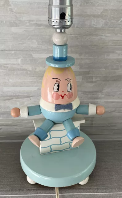 VINTAGE Mid Century 1960s Wooden Nursery Pastels HUMPTY DUMPTY Lamp 12"