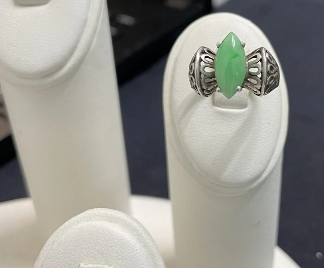 natural green Jadeite jade silver ring Size 6
